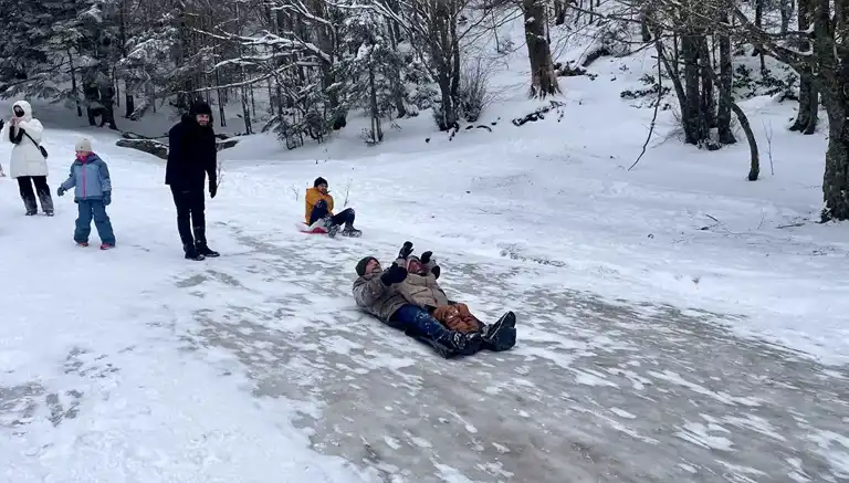Abant'ta Hafta Sonu Kar Keyfi ve Yoğunluk!